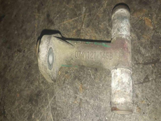 bontott VW TRANSPORTER Hűtővíz Elosztó Cső