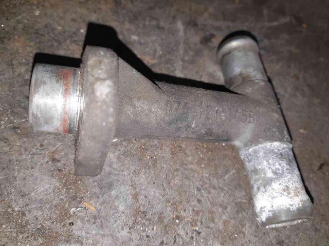 bontott VW TRANSPORTER Hűtővíz Elosztó Cső