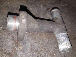 bontott VW TRANSPORTER Hűtővíz Elosztó Cső