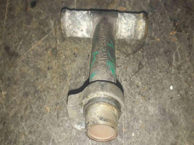 bontott VW TRANSPORTER Hűtővíz Elosztó Cső