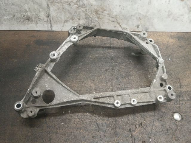 bontott VW TRANSPORTER Intercooler Tartó