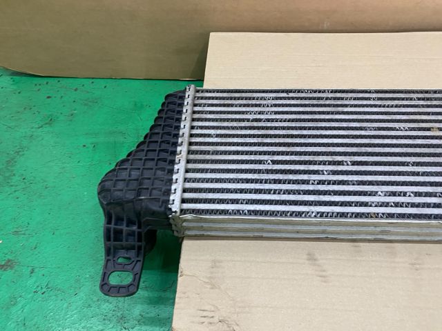 bontott VW TRANSPORTER Intercooler