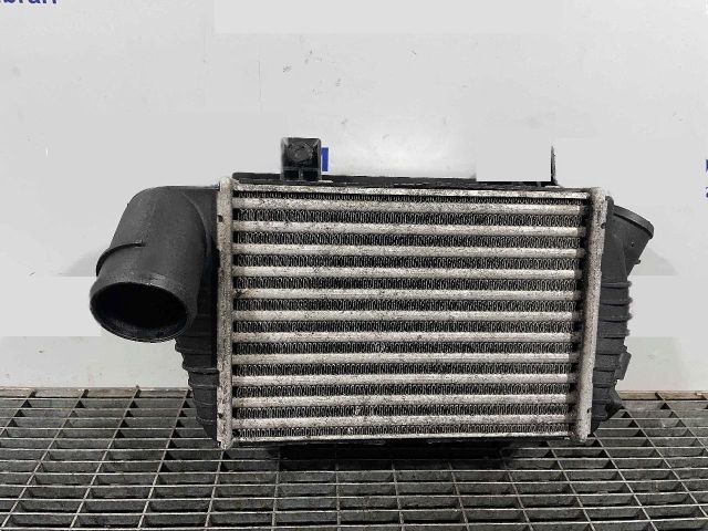 bontott VW TRANSPORTER Intercooler