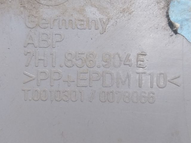 bontott VW TRANSPORTER Jobb Alsó Műszerfal Burkolat