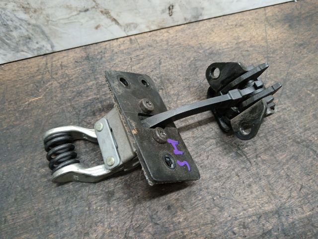 bontott VW TRANSPORTER Jobb Csomagtérajtó Ajtóhatároló