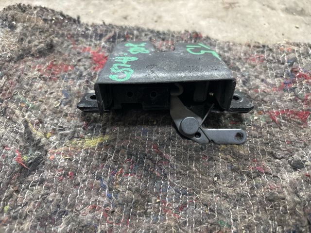 bontott VW TRANSPORTER Jobb Csomagtérajtó Zárszerkezet