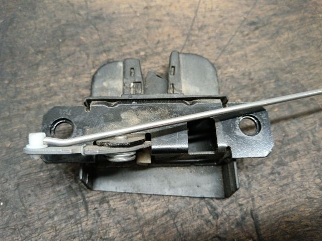 bontott VW TRANSPORTER Jobb Csomagtérajtó Zárszerkezet