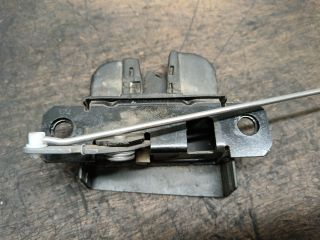 bontott VW TRANSPORTER Jobb Csomagtérajtó Zárszerkezet