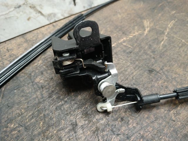 bontott VW TRANSPORTER Jobb Csomagtérajtó Zárszerkezet