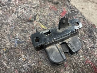 bontott VW TRANSPORTER Jobb Csomagtérajtó Zárszerkezet