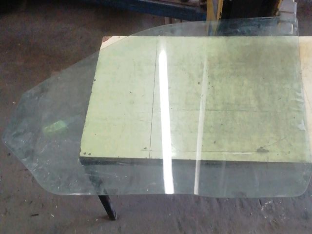 bontott VW TRANSPORTER Jobb első Ablak