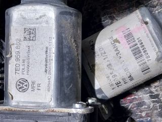 bontott VW TRANSPORTER Jobb első Ablakemelő Motor