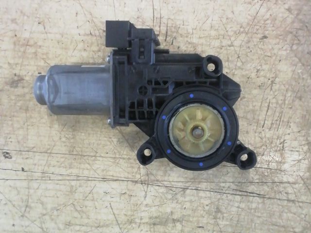 bontott VW TRANSPORTER Jobb első Ablakemelő Motor