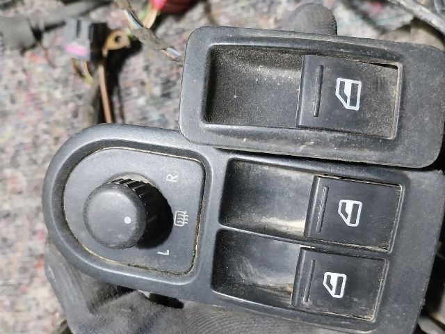 bontott VW TRANSPORTER Jobb első Ablakemelő Motor