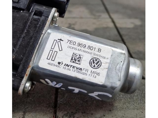 bontott VW TRANSPORTER Jobb első Ablakemelő Motor