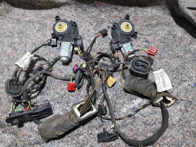 bontott VW TRANSPORTER Jobb első Ablakemelő Motor