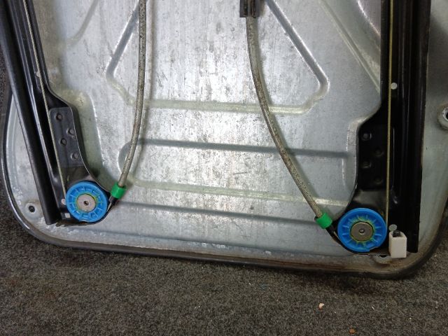 bontott VW TRANSPORTER Jobb első Ablakemelő Szerkezet (Elektromos)