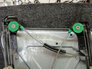 bontott VW TRANSPORTER Jobb első Ablakemelő Szerkezet (Elektromos)