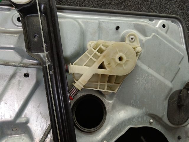bontott VW TRANSPORTER Jobb első Ablakemelő Szerkezet (Elektromos)