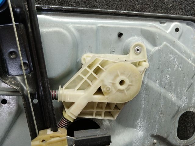 bontott VW TRANSPORTER Jobb első Ablakemelő Szerkezet (Elektromos)