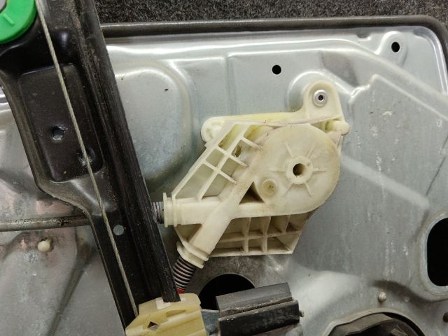 bontott VW TRANSPORTER Jobb első Ablakemelő Szerkezet (Elektromos)