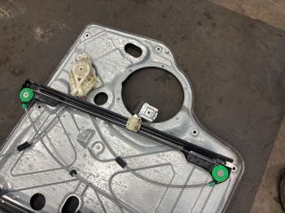 bontott VW TRANSPORTER Jobb első Ablakemelő Szerkezet (Mechanikus)