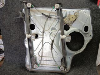 bontott VW TRANSPORTER Jobb első Ablakemelő Szerkezet (Mechanikus)