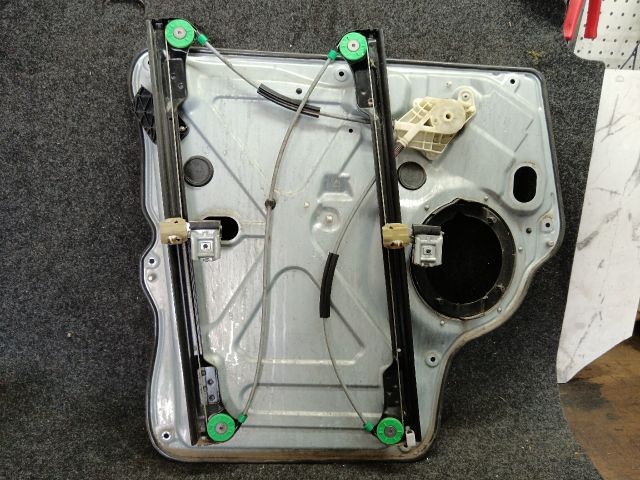 bontott VW TRANSPORTER Jobb első Ablakemelő Szerkezet (Mechanikus)