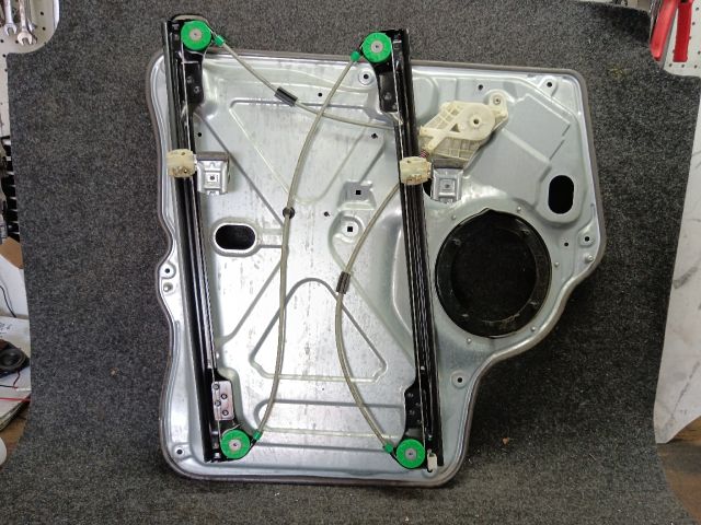 bontott VW TRANSPORTER Jobb első Ablakemelő Szerkezet (Mechanikus)