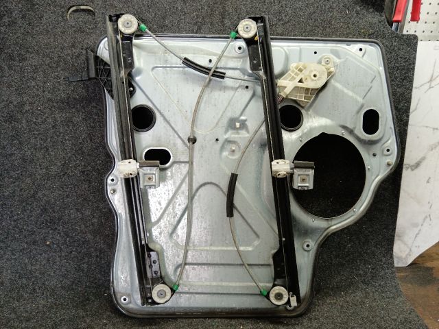 bontott VW TRANSPORTER Jobb első Ablakemelő Szerkezet (Mechanikus)