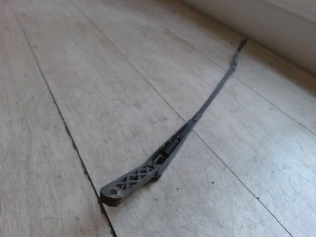 bontott VW TRANSPORTER Jobb első Ablaktörlő Kar