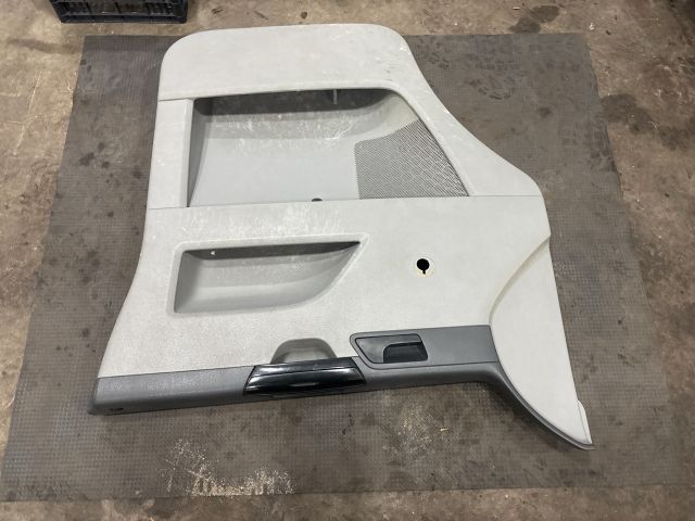 bontott VW TRANSPORTER Jobb első Ajtó Kárpit