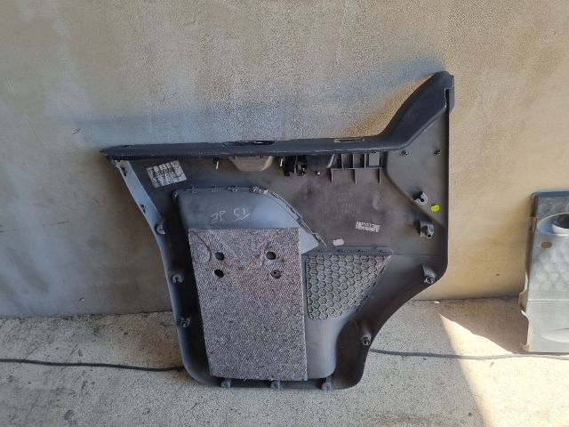 bontott VW TRANSPORTER Jobb első Ajtó Kárpit