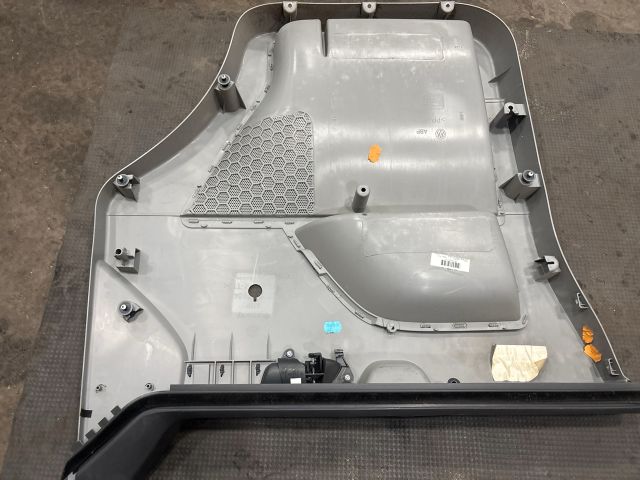 bontott VW TRANSPORTER Jobb első Ajtó Kárpit
