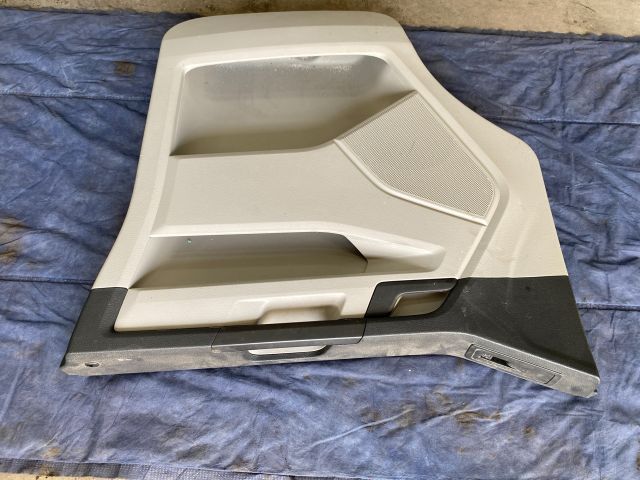 bontott VW TRANSPORTER Jobb első Ajtó Kárpit