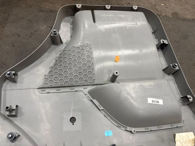 bontott VW TRANSPORTER Jobb első Ajtó Kárpit