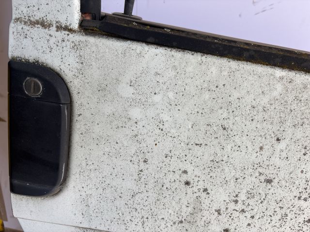 bontott VW TRANSPORTER Jobb első Ajtó (Részeivel)