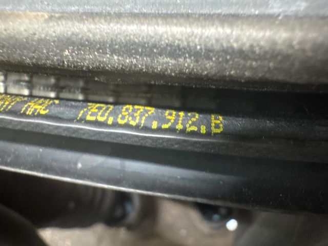 bontott VW TRANSPORTER Jobb első Ajtó Szigetelés