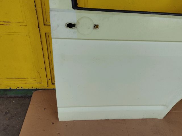 bontott VW TRANSPORTER Jobb első Ajtó (Üres lemez)