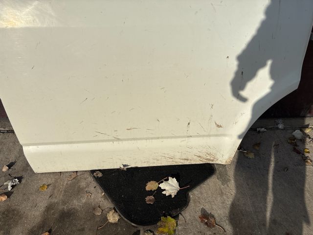 bontott VW TRANSPORTER Jobb első Ajtó (Üres lemez)