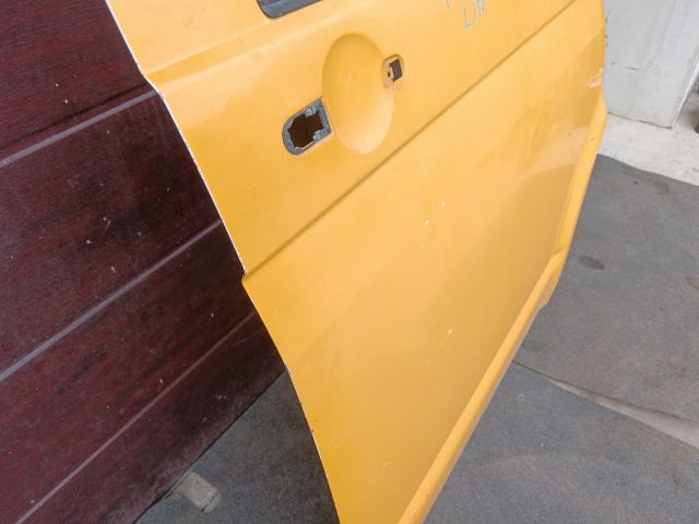 bontott VW TRANSPORTER Jobb első Ajtó (Üres lemez)