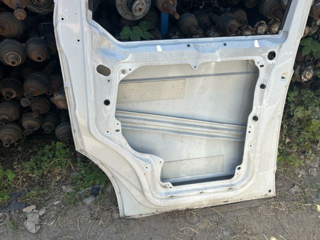 bontott VW TRANSPORTER Jobb első Ajtó (Üres lemez)