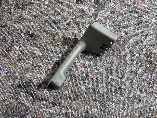 bontott VW TRANSPORTER Jobb első Ajtóbehúzó