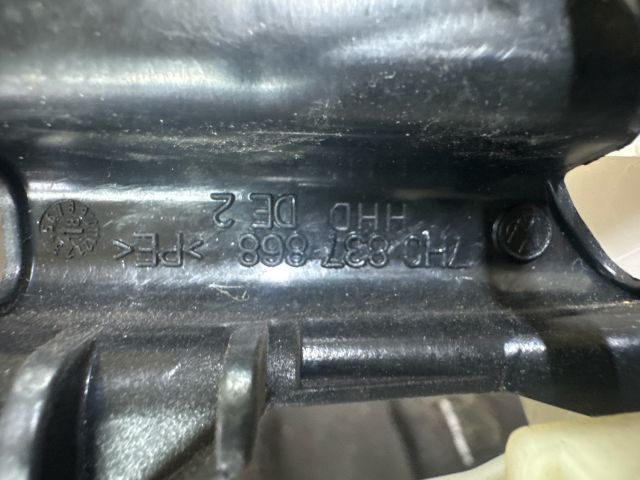 bontott VW TRANSPORTER Jobb első Ajtózár