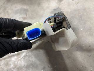 bontott VW TRANSPORTER Jobb első Ajtózár