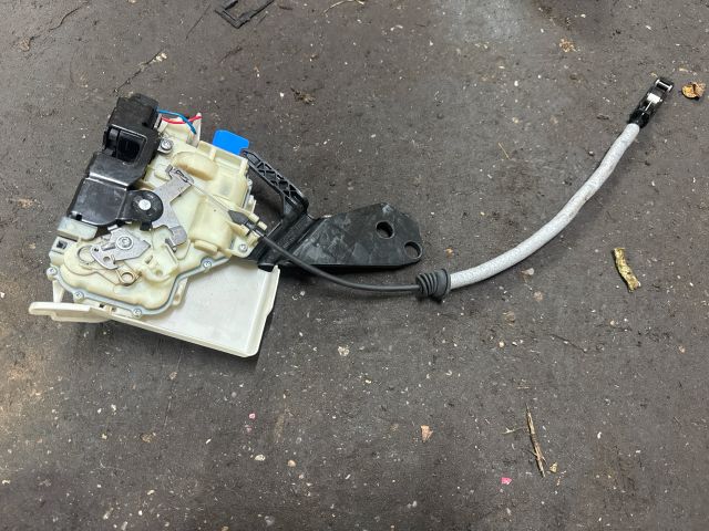 bontott VW TRANSPORTER Jobb első Ajtózár