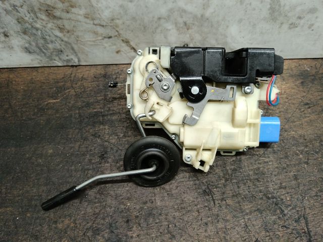 bontott VW TRANSPORTER Jobb első Ajtózár