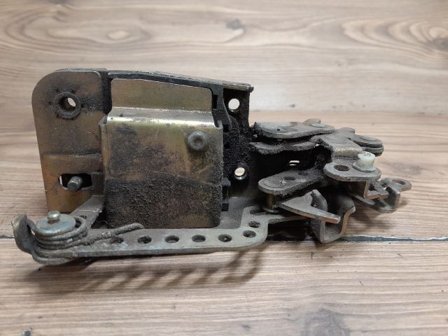 bontott VW TRANSPORTER Jobb első Ajtózár