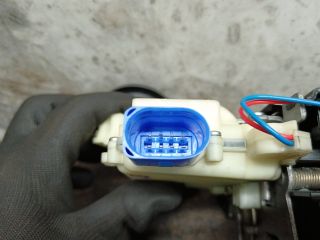 bontott VW TRANSPORTER Jobb első Ajtózár