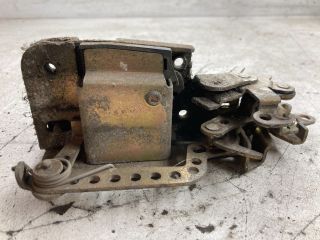 bontott VW TRANSPORTER Jobb első Ajtózár